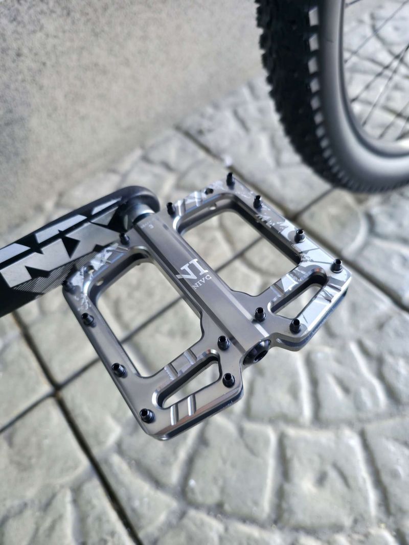Horské kolo BMC Agonist 02 Two Carbon 29″