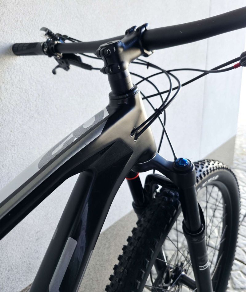 Horské kolo BMC Agonist 02 Two Carbon 29″