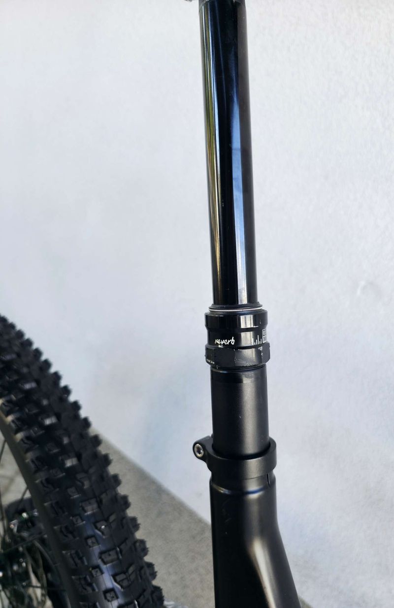 Horské kolo BMC Agonist 02 Two Carbon 29″