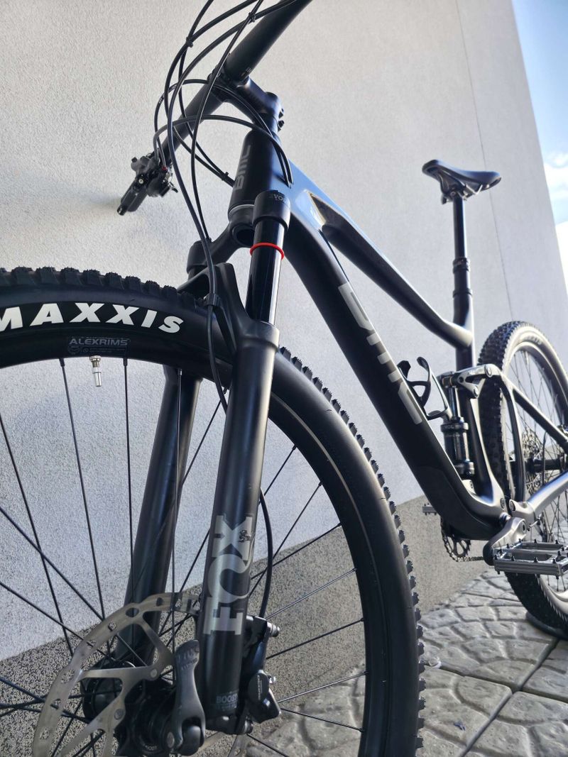 Horské kolo BMC Agonist 02 Two Carbon 29″