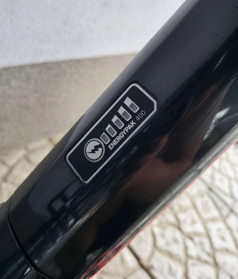 Elektrokolo Giant Road E+ 2 28″