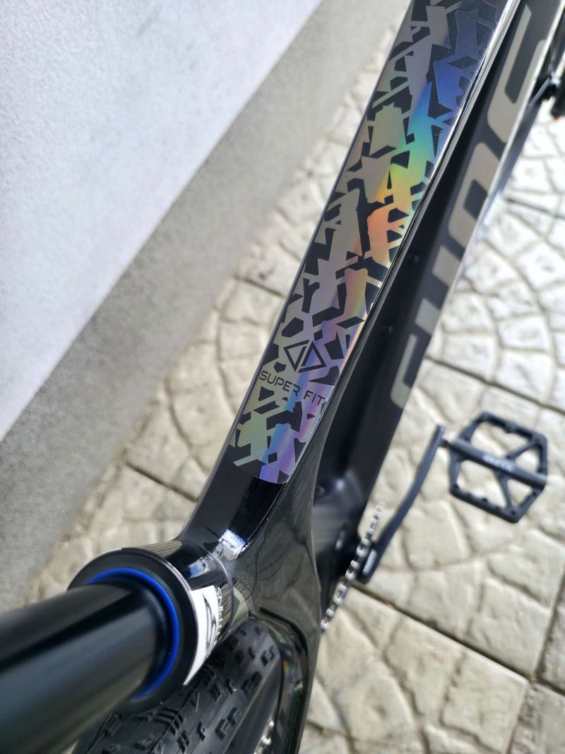 Horské kolo GHOST Lector SF UC Team Replica Black/Rainbow 29″