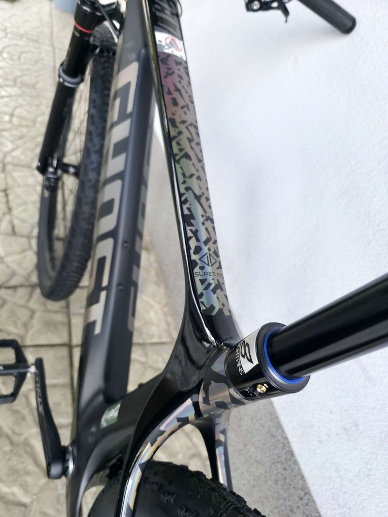 Horské kolo GHOST Lector SF UC Team Replica Black/Rainbow 29″