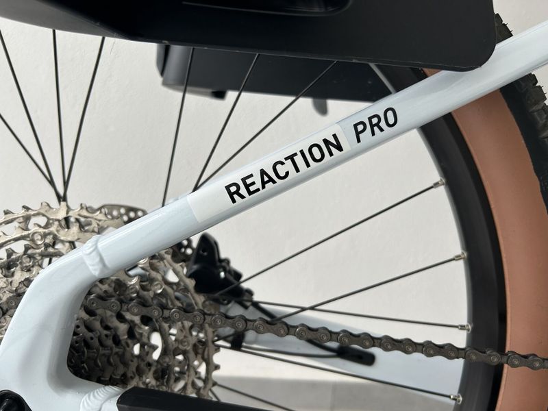 Cube reaction hybrid pro 625