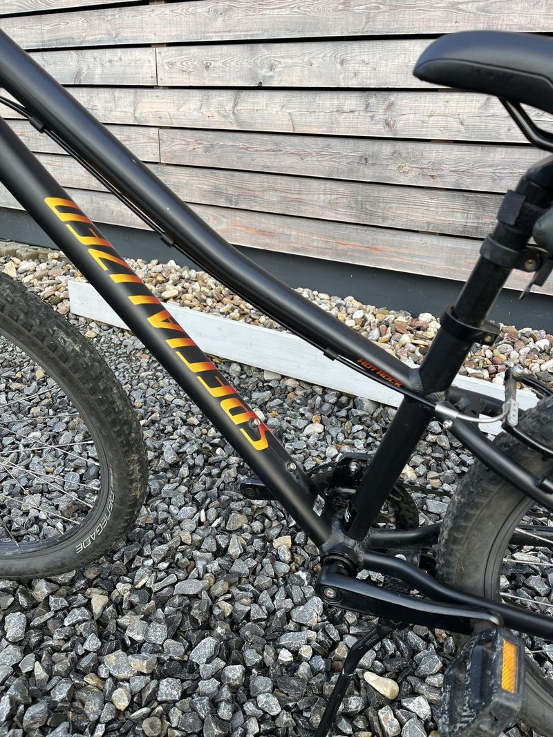 Hotrock 24”