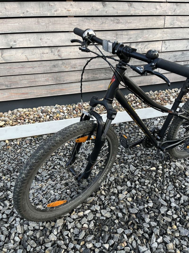 Hotrock 24”