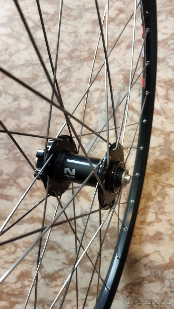 Odolná kola DT Swiss 5x100 a 5x135 