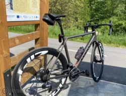 Predam Canyon Ultimate CF SL 8 eTap LTD Rsvp kolesá Zipp 404