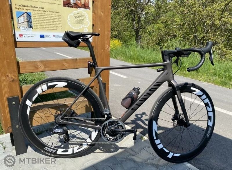 Predam Canyon Ultimate CF SL 8 eTap LTD Rsvp kolesá Zipp 404