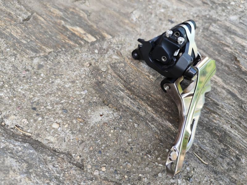 Prodám přesmykač Shimano XTR Fd-m971, 3x9