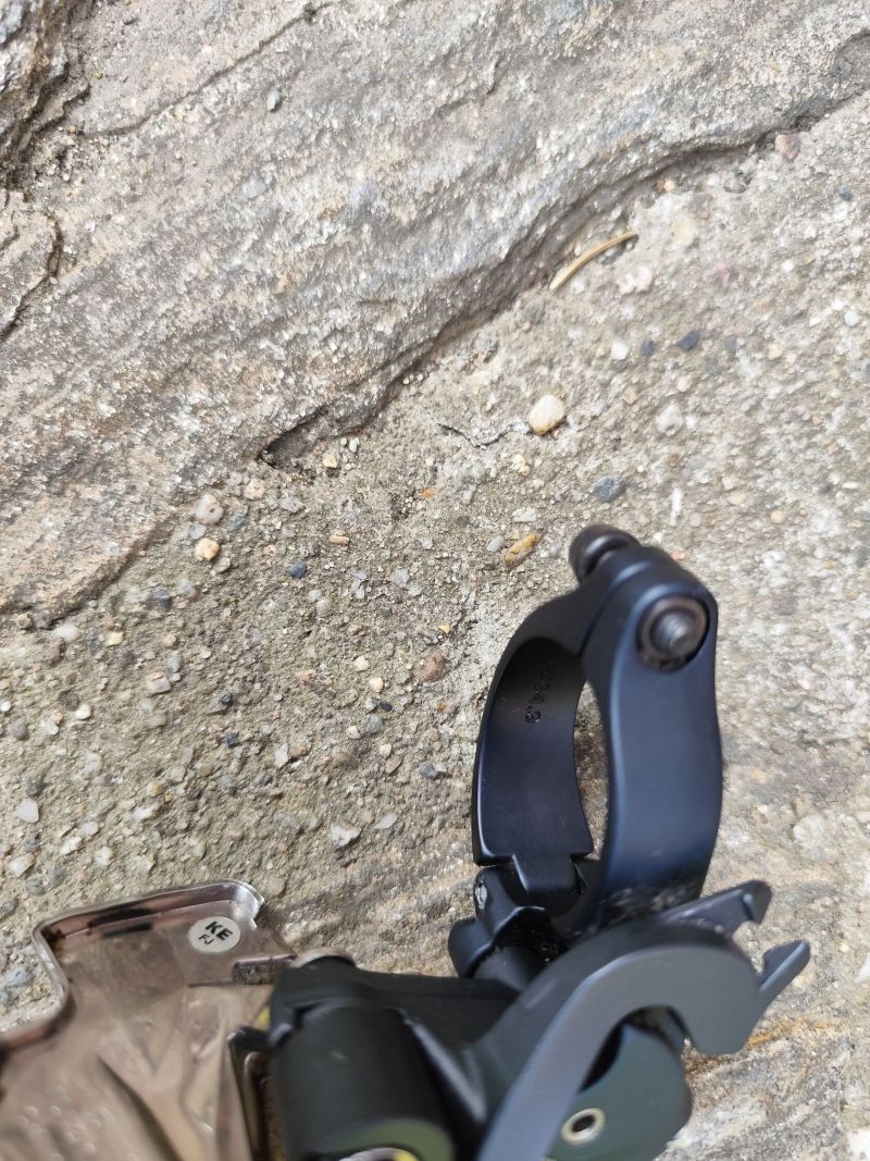 Prodám přesmykač Shimano XTR Fd-m971, 3x9