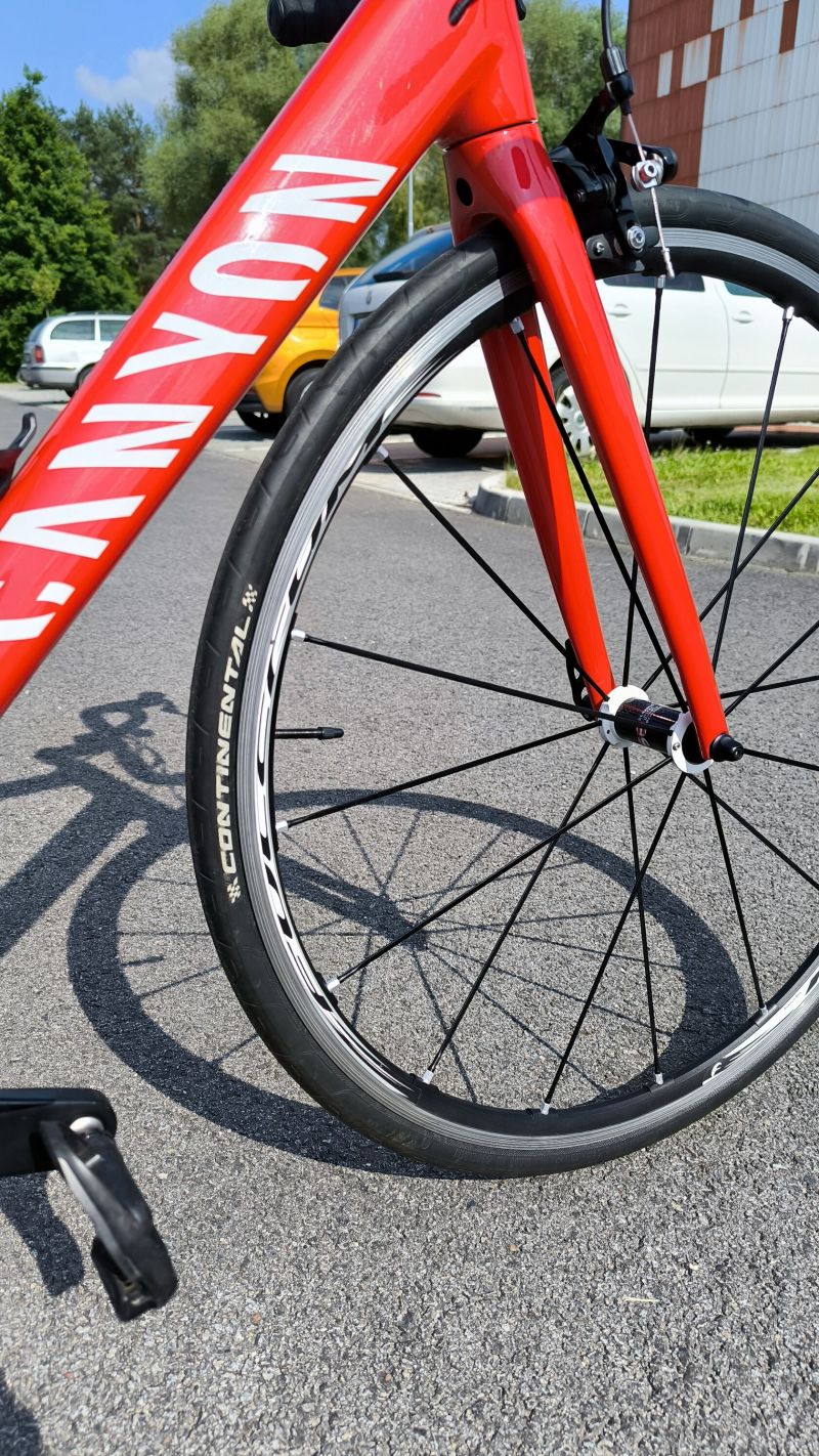 Canyon Endurace CF 7.0 - karbon, Shimano 105, top kola