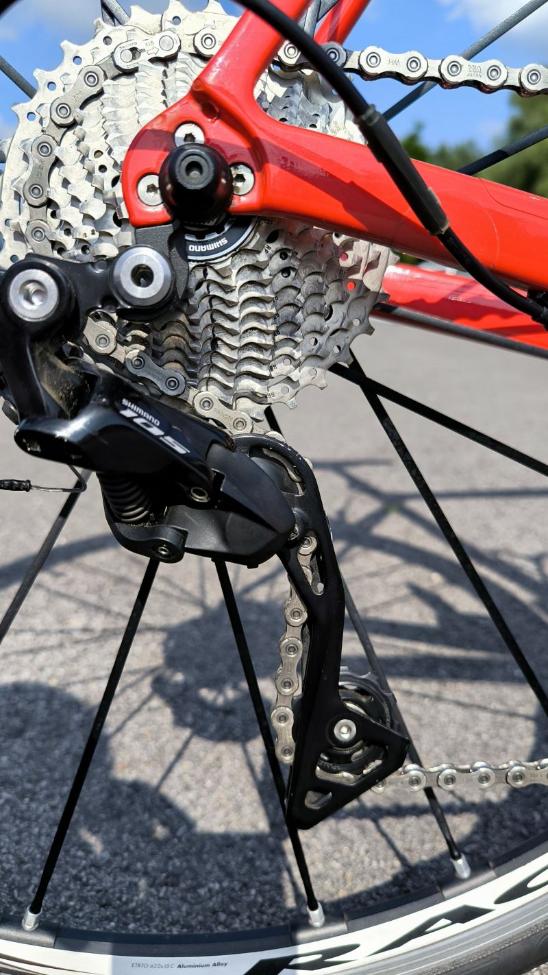 Canyon Endurace CF 7.0 - karbon, Shimano 105, top kola
