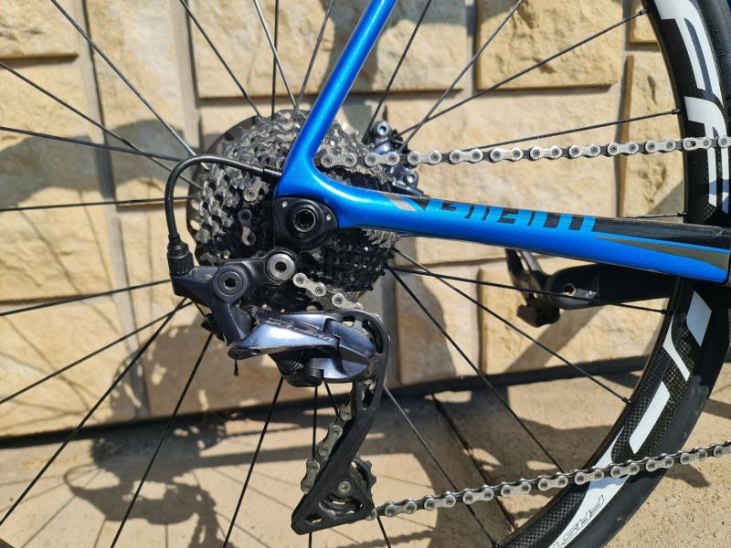 Giant TCR Advanced Pro 0 Disc XL - Ultegra 2x11 a karbonová kola FFWD
