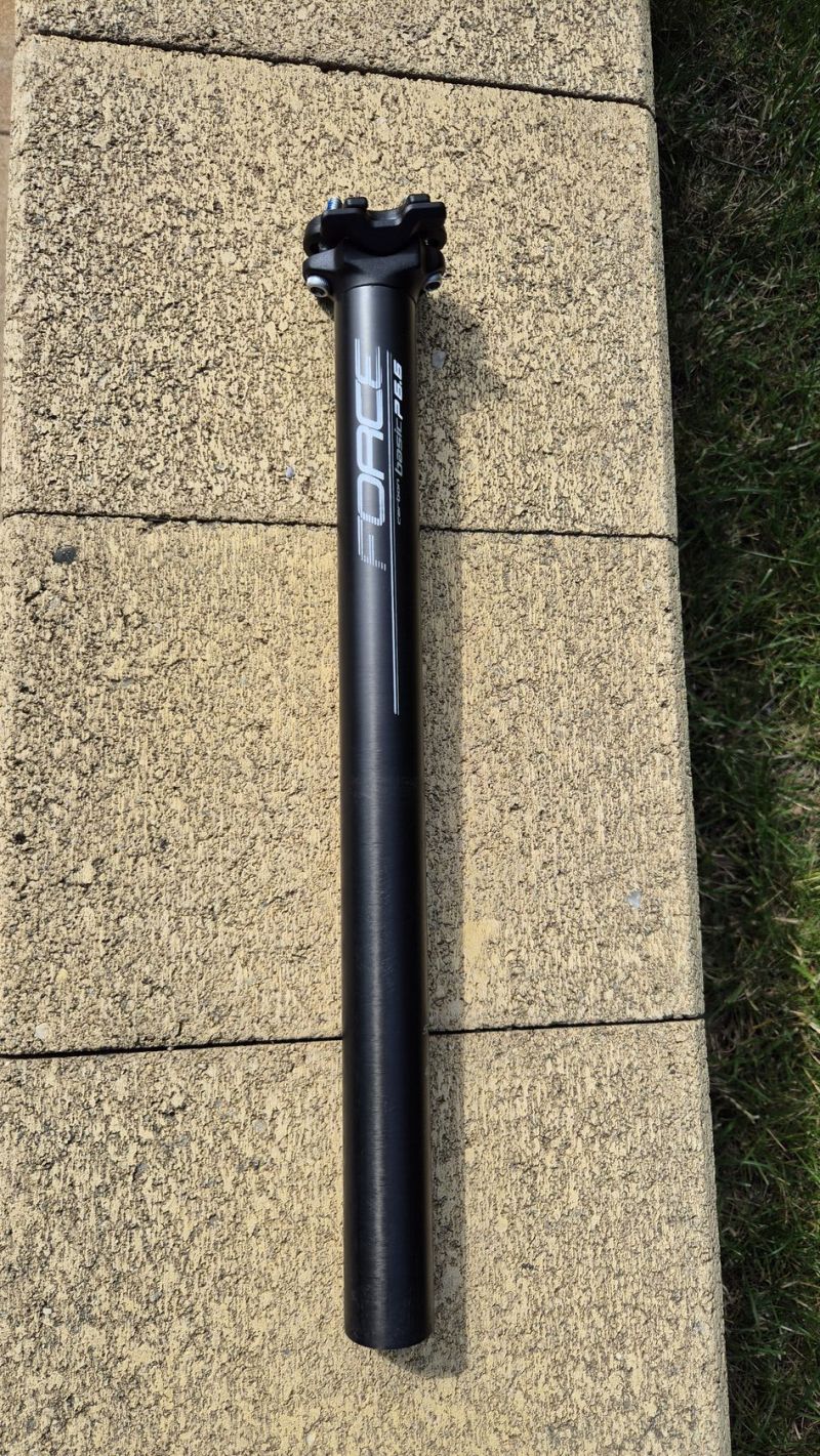 Karbonová sedlovka Force 31.6mm