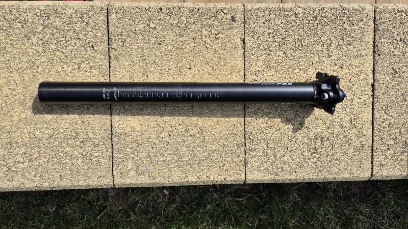 Karbonová sedlovka Force 31.6mm