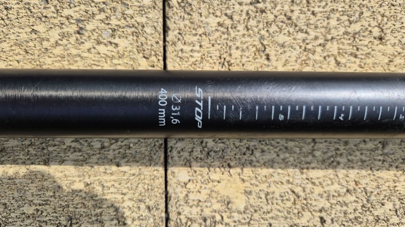 Karbonová sedlovka Force 31.6mm
