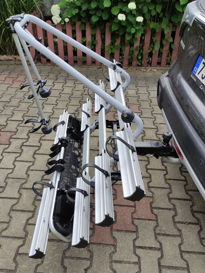 Nosič kol na tažné zařízení Wjenzek Variant 3+1