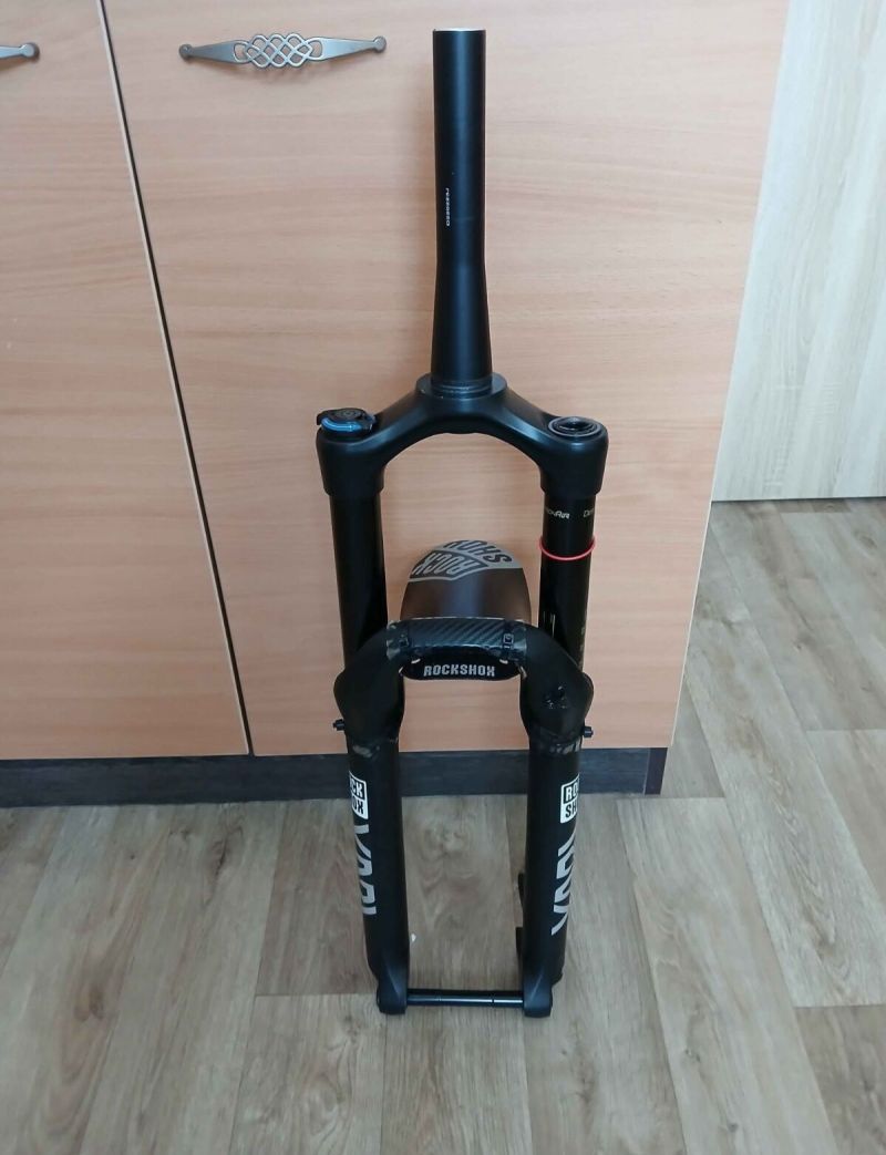 Vidlice Rockshox Yari RC 29" 160mm