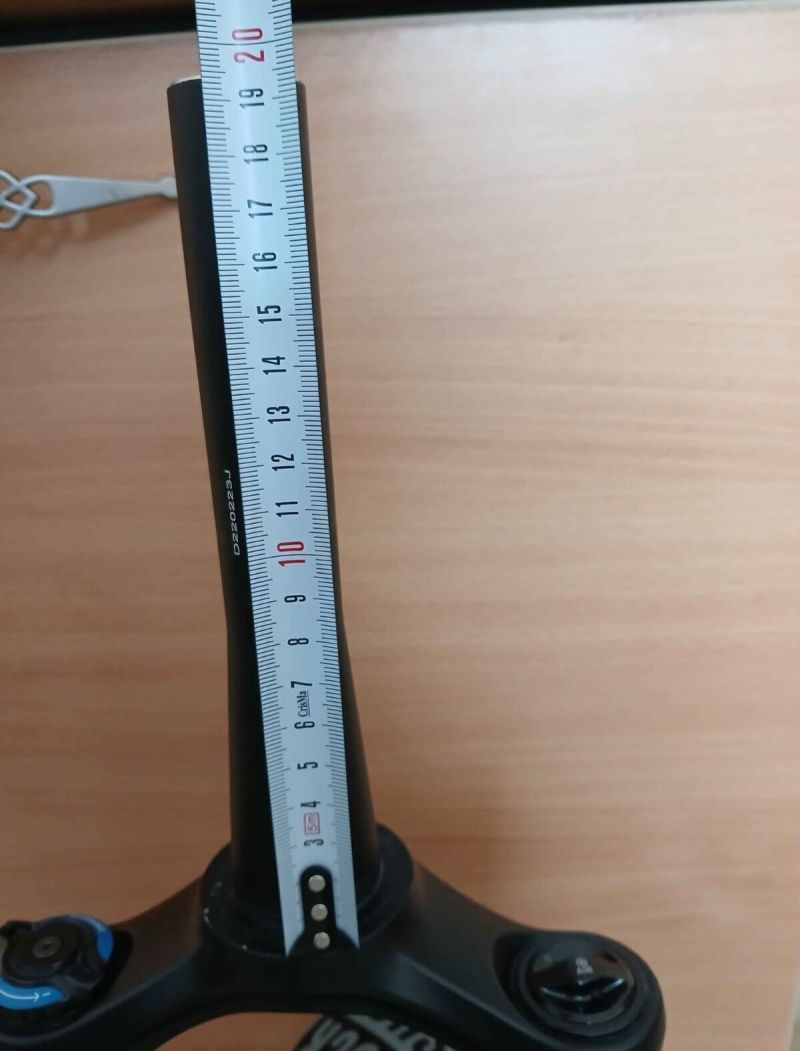 Vidlice Rockshox Yari RC 29" 160mm