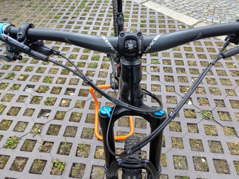 Canyon Spectral AL 6.0 vel. 2020 (vel.M)