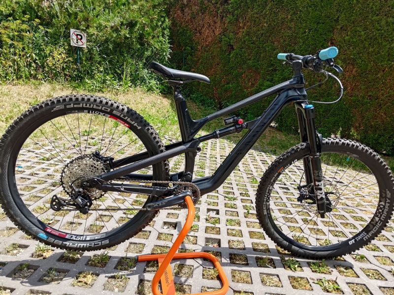 Canyon Spectral AL 6.0 vel. 2020 (vel.M)