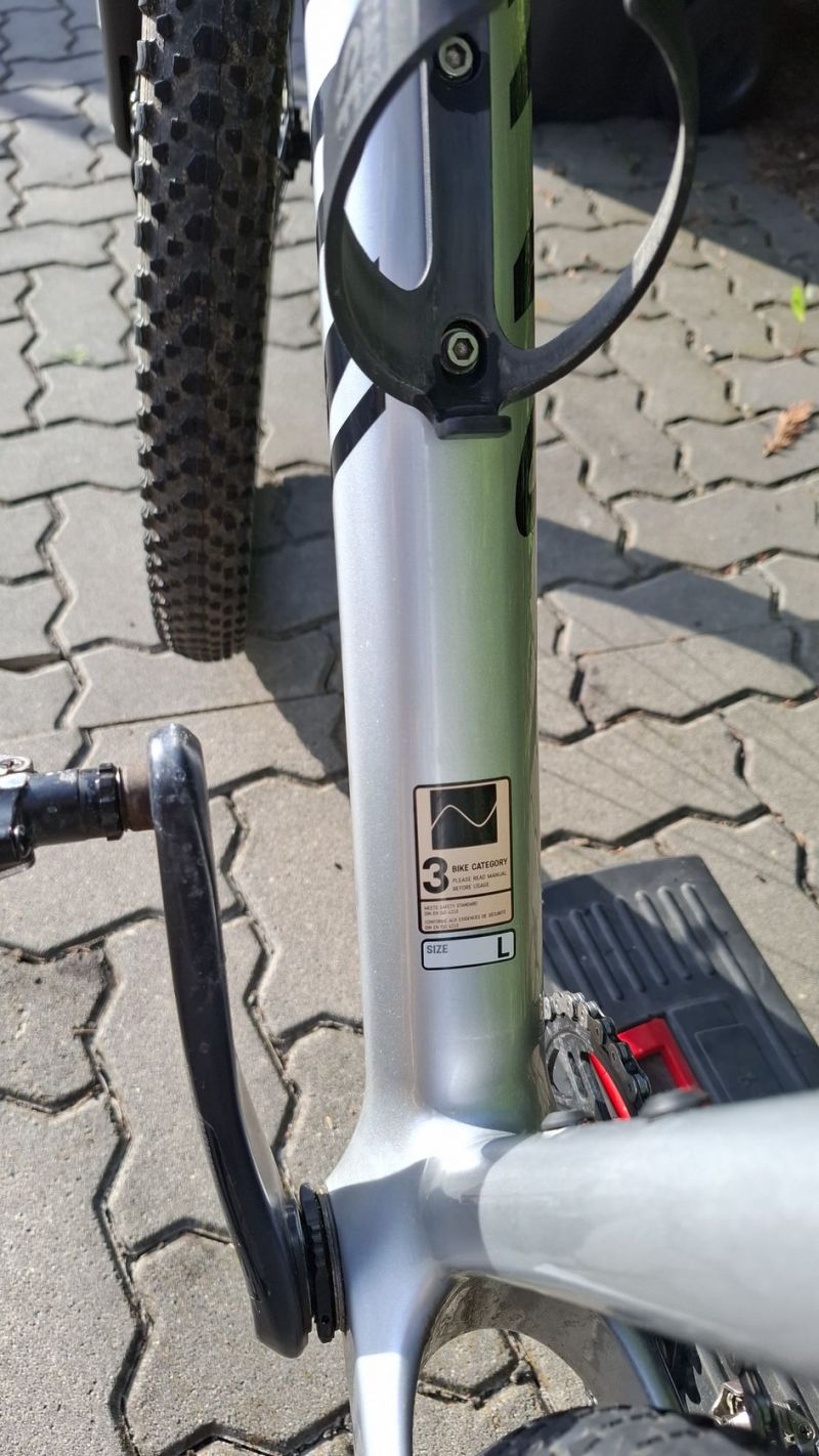 Canyon Exceed CF 7