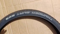 Prodám 2 pláště 27,5"x 2,10 SCHWALBE Thunder Burt