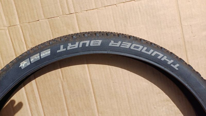 Prodám 2 pláště 27,5"x 2,10 SCHWALBE Thunder Burt