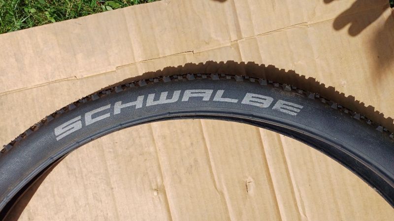 Prodám 2 pláště 27,5"x 2,10 SCHWALBE Thunder Burt