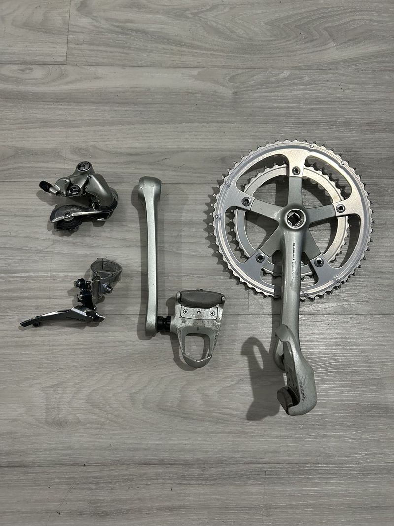 sada Shimano 105 - nekompletni