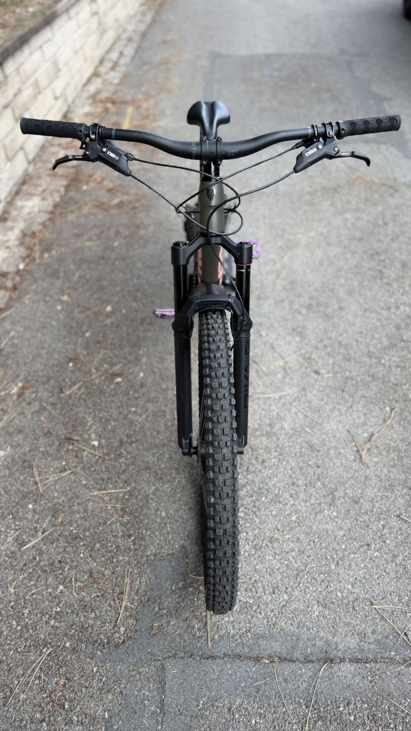 Trek Top Fuel 8