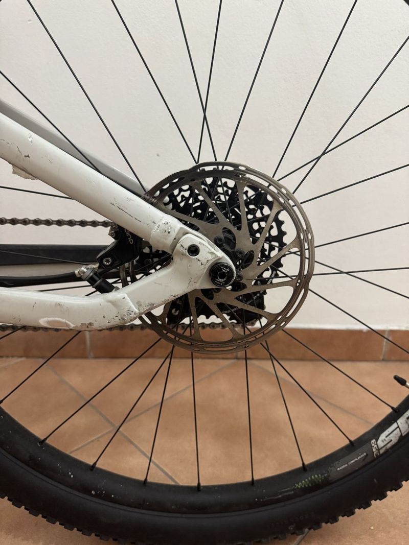 COMMENCAL Meta AM 29