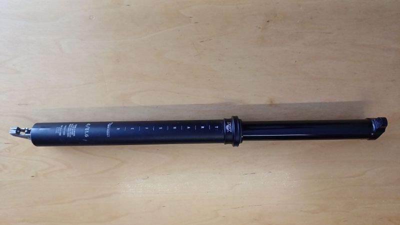 Teleskopická sedlovka FOX Transfer 31.6 mm, zdvih 150 mm