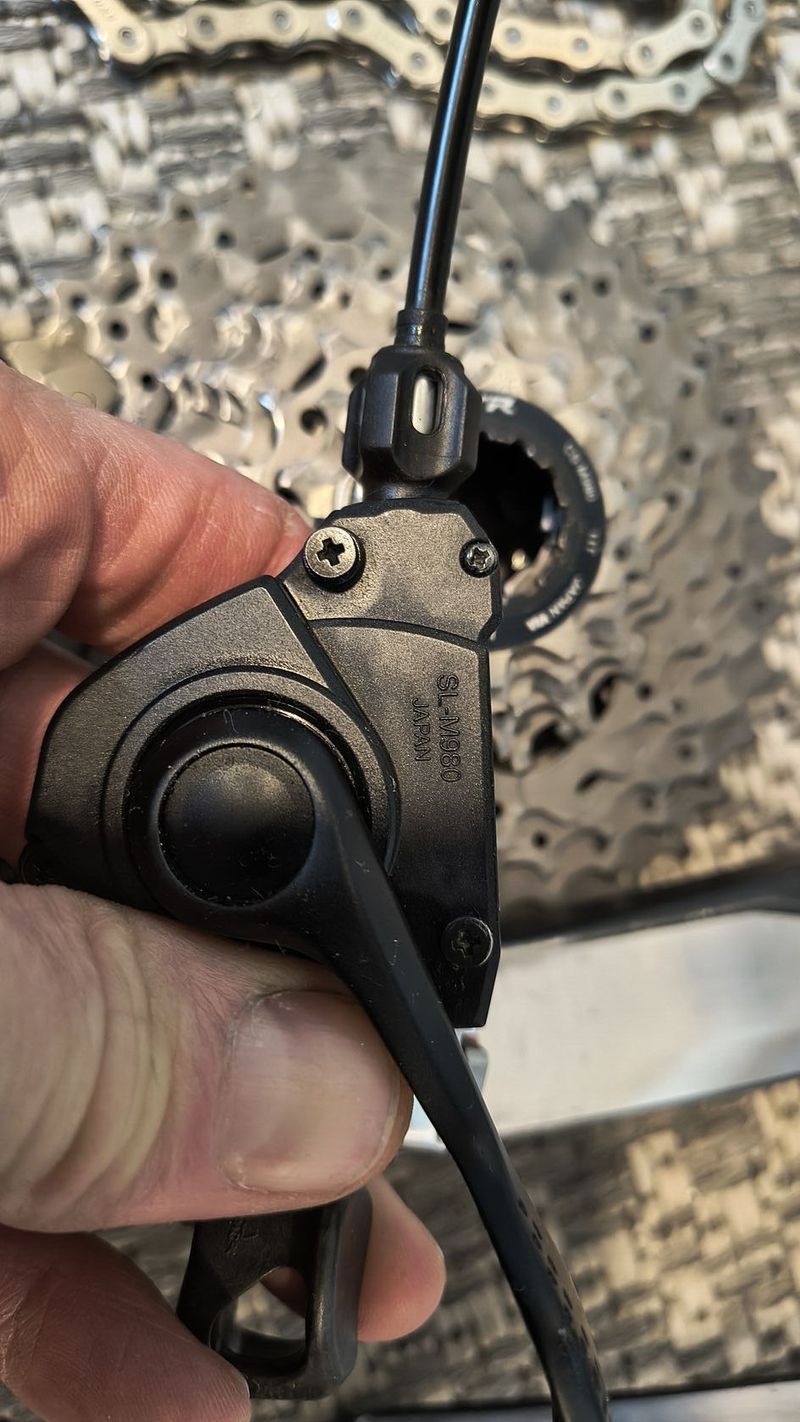 prodám řazení Shimano XTR SL-M980 2/3x10 I Spec