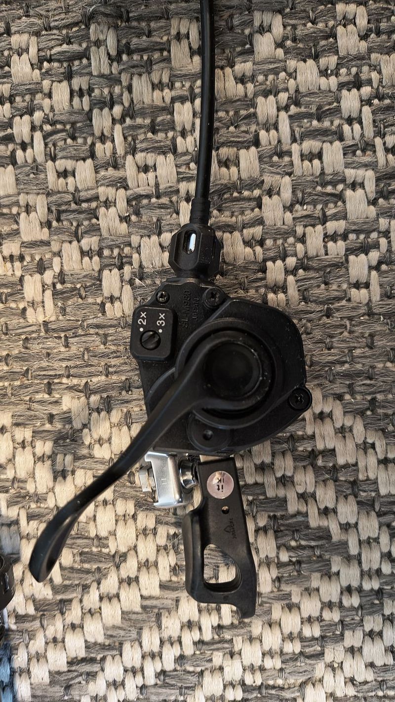 prodám řazení Shimano XTR SL-M980 2/3x10 I Spec