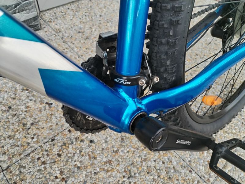 Trek Marlin 6 - horské kolo