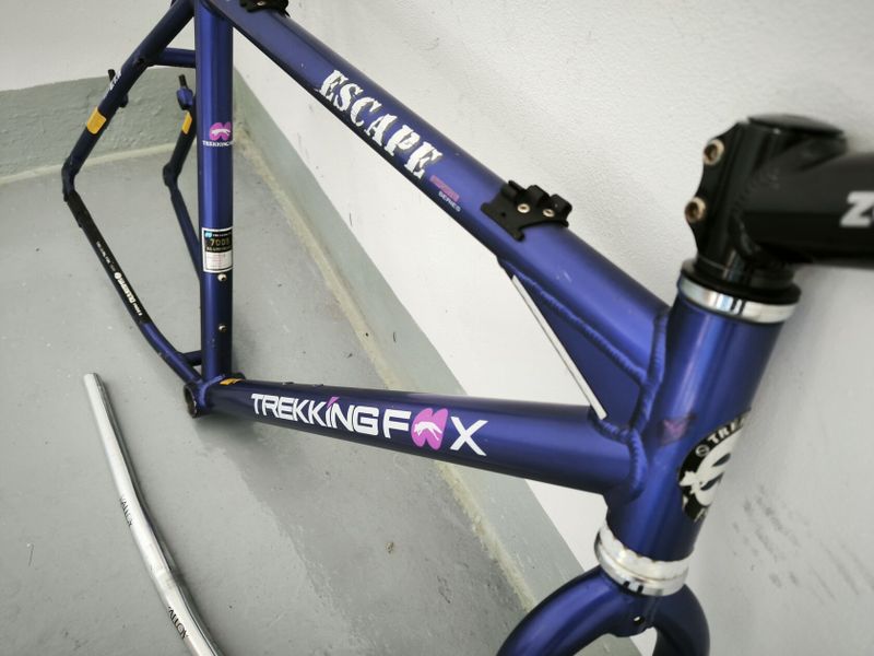 ALU 26 rám Trekking Fox Escape 19"