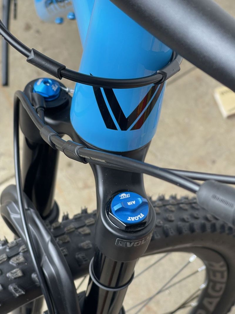 Nový Vpace Max29L, Matz29L s Fox Performance 32 100mm, Řazení GX 12sp, 10,8kg s teleskopkou, brzdyXT