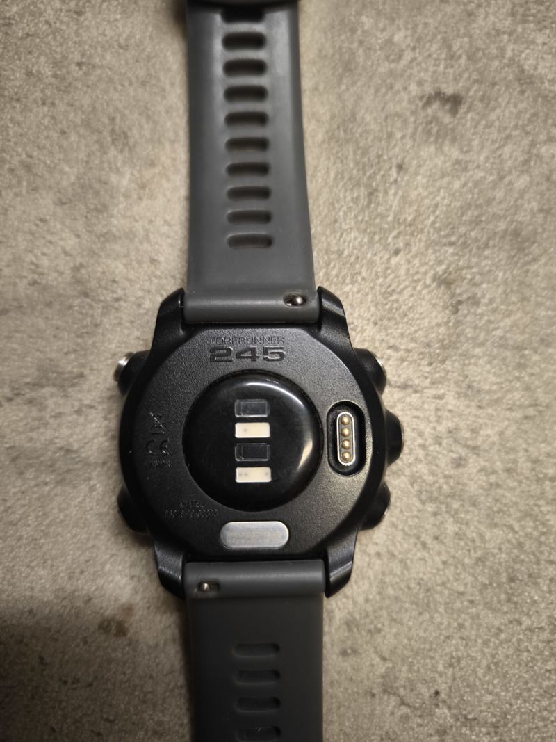 Garmin Forerunner 245