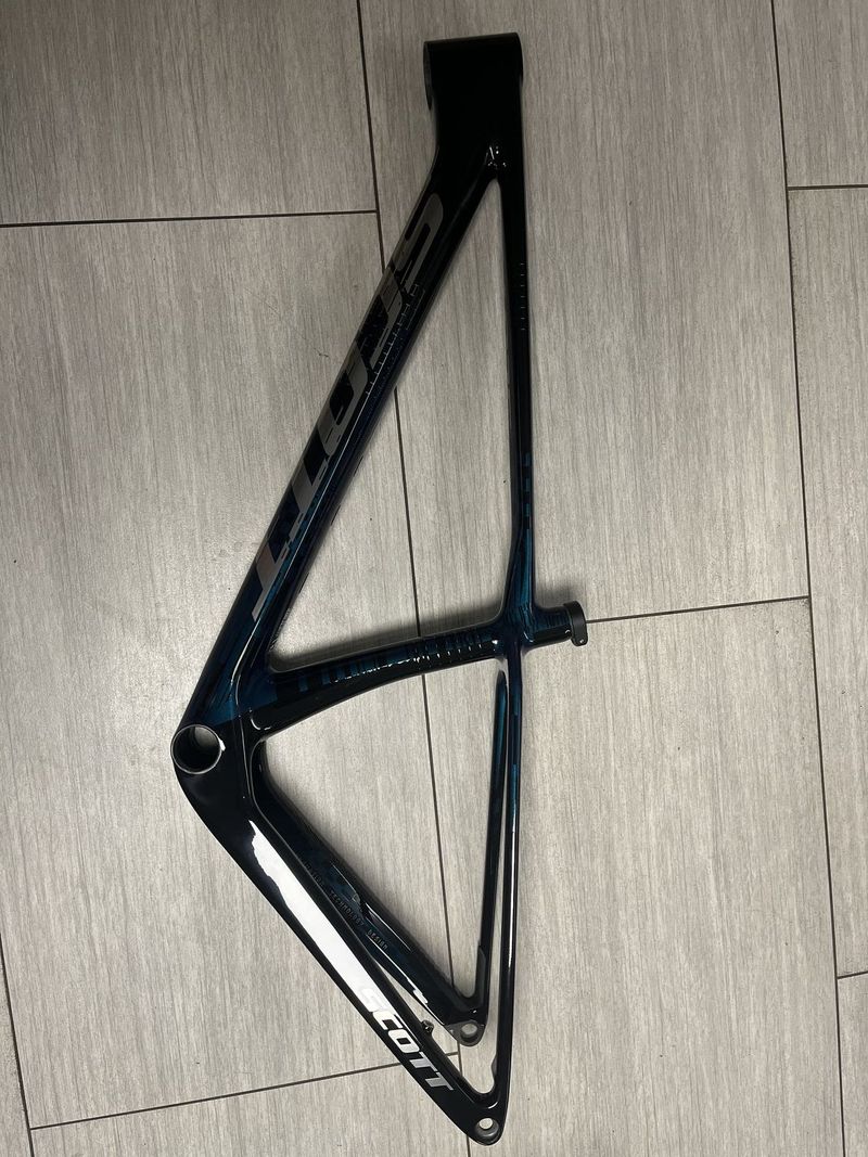 Rámová sada carbon SCOTT SCALE RC SL HMX 2025 velikost S + vidlice + carbon řidítka, sedlo, představ