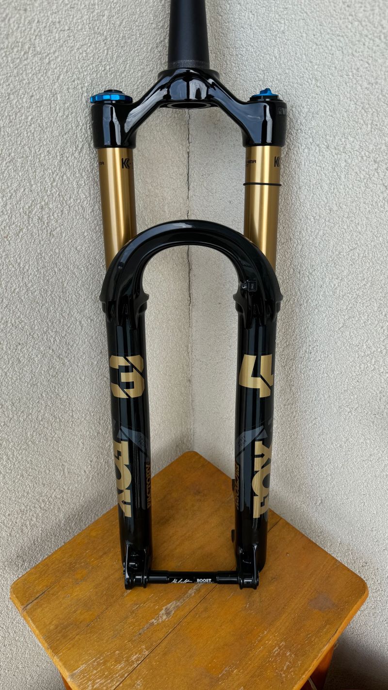 Fox 34 Factory 29" 130mm 15x110mm GripX 2025