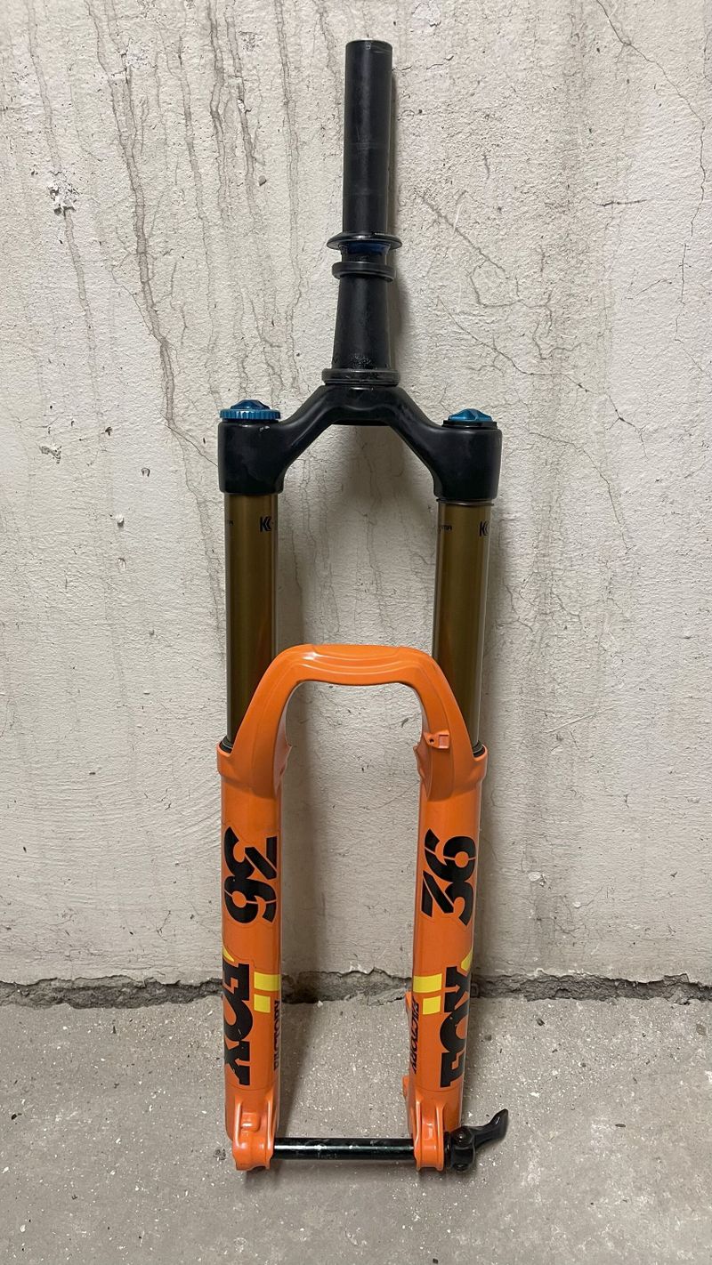 Vidlice FOX 36 160mm FLOAT Factory Grip2 27,5 "Boost 2020