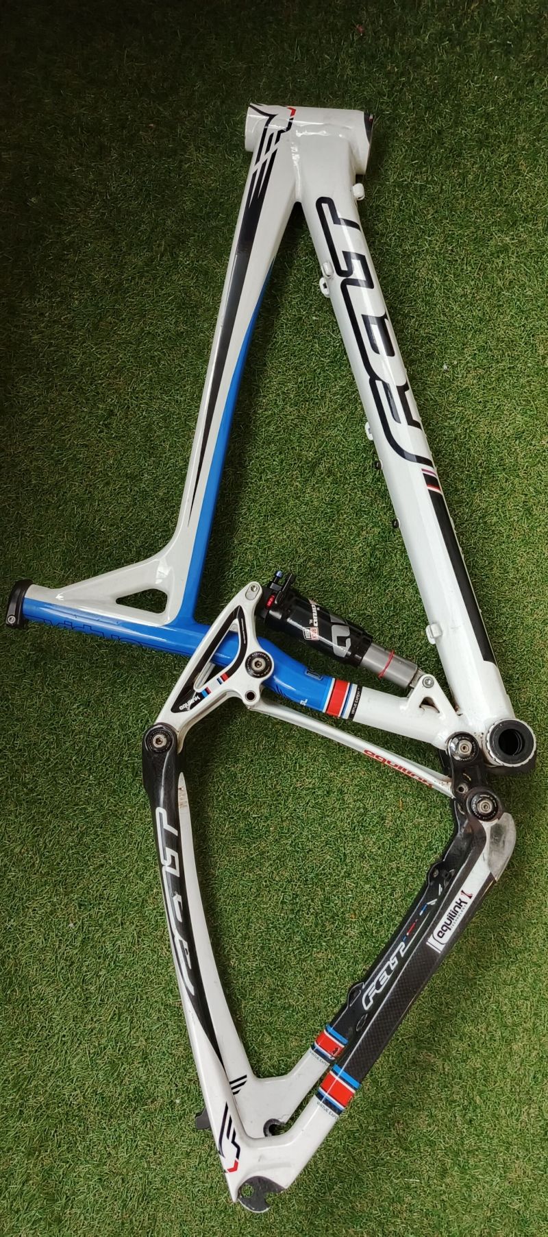 Felt Virtue Expert L -26