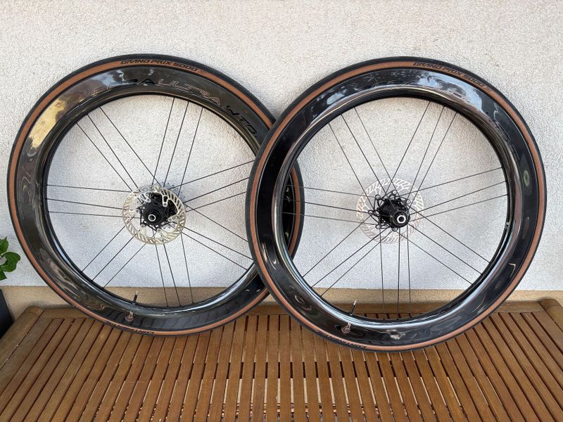 Campagnolo Bora Ultra WTO 60, model 2025, 1.395gr