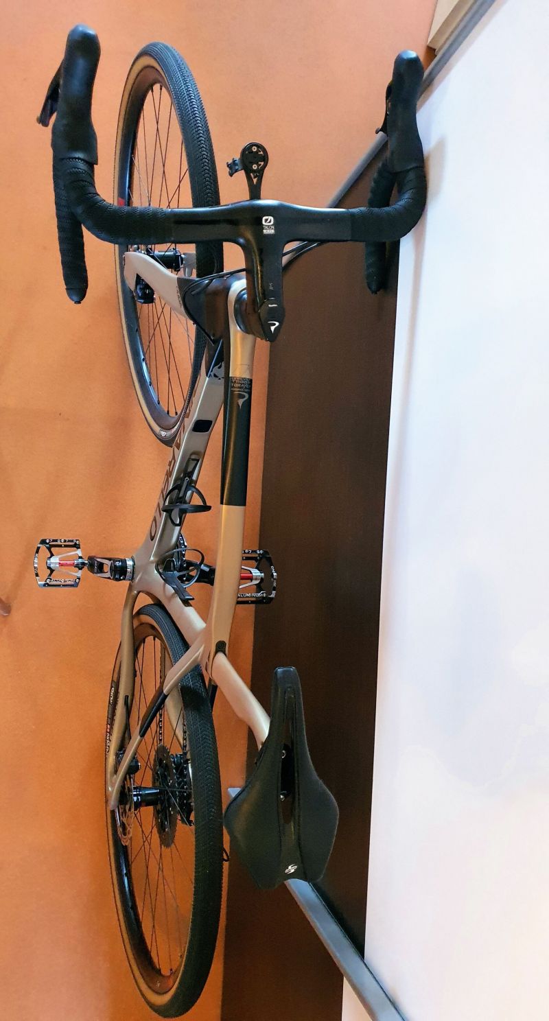 Prodám PINARELLO GREVIL