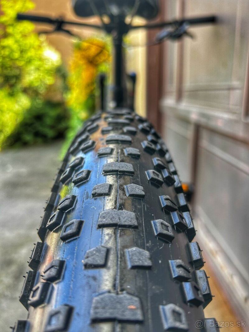 Specialized Turbo Levo HT Comp 6Fattie / 27,5" / M / 500Wh