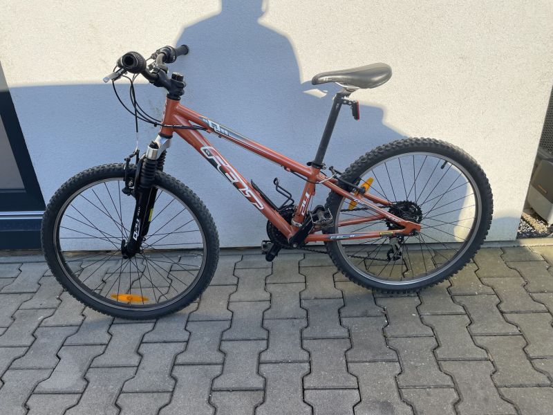 Dětské kolo Felt 24”