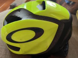 Prodám Helmu Oakley ARO 5