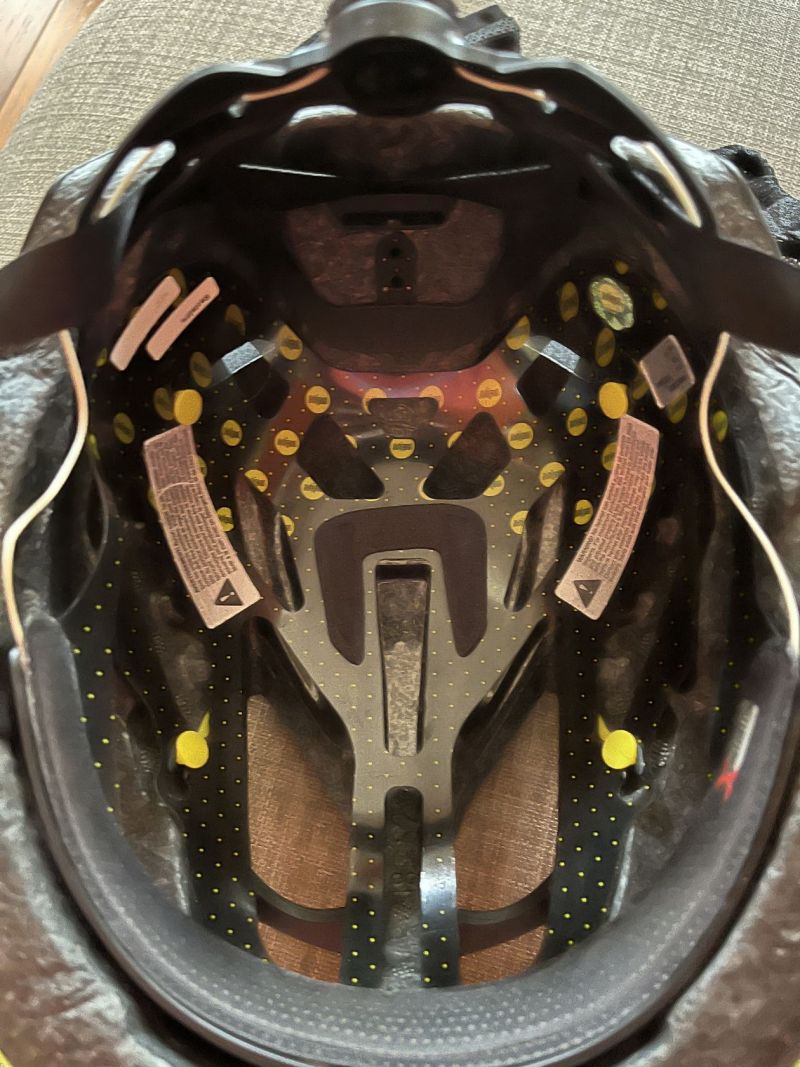 Prodám Helmu Oakley ARO 5